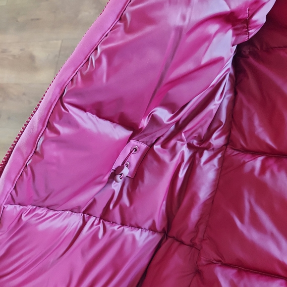 ATHLETA New Rainout Outbound Parka TALL - Decadent Red - Picture 9 of 12